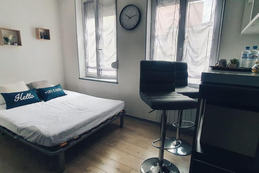 Apartmán Super Studio Au Pied De La Cathedrale Amiens Exteriér fotografie