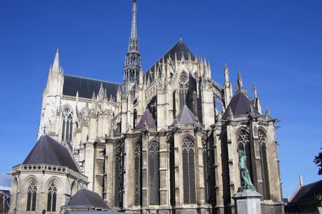 Apartmán Super Studio Au Pied De La Cathedrale Amiens Exteriér fotografie